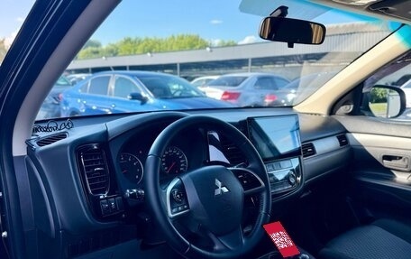 Mitsubishi Outlander III рестайлинг 3, 2013 год, 1 390 000 рублей, 11 фотография