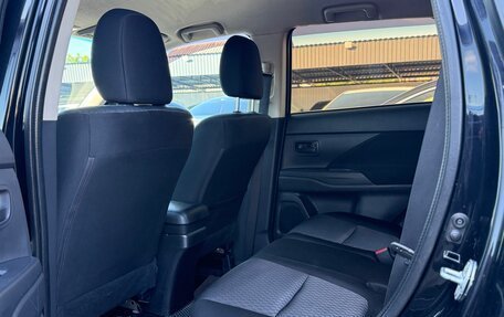 Mitsubishi Outlander III рестайлинг 3, 2013 год, 1 390 000 рублей, 19 фотография