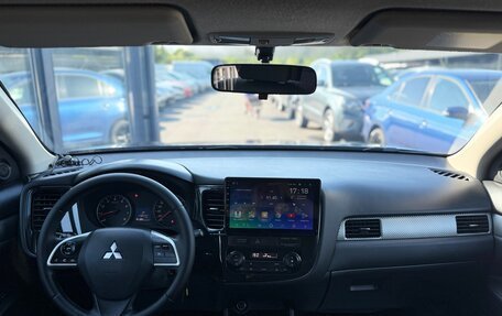 Mitsubishi Outlander III рестайлинг 3, 2013 год, 1 390 000 рублей, 21 фотография