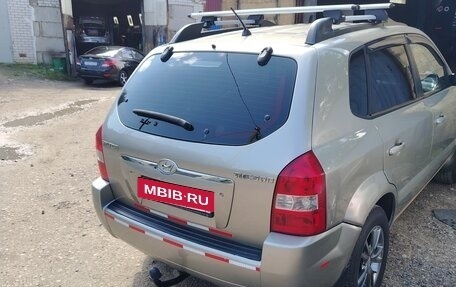 Hyundai Tucson III, 2006 год, 850 000 рублей, 2 фотография
