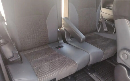 Toyota Alphard III, 2022 год, 6 000 000 рублей, 2 фотография