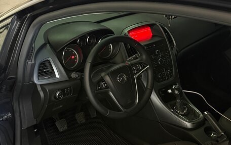 Opel Astra J, 2013 год, 900 000 рублей, 6 фотография