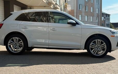 Audi Q5, 2019 год, 2 640 000 рублей, 6 фотография