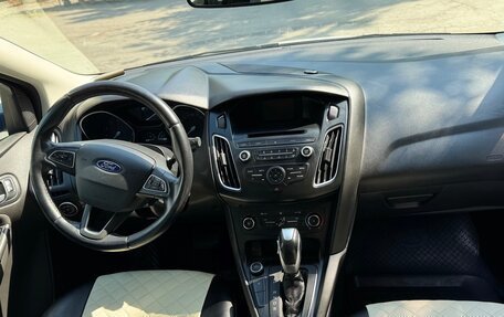 Ford Focus III, 2016 год, 900 000 рублей, 3 фотография