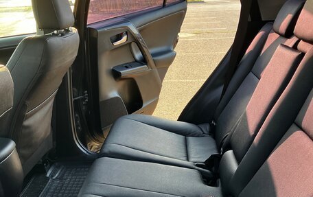 Toyota RAV4, 2019 год, 2 350 000 рублей, 10 фотография