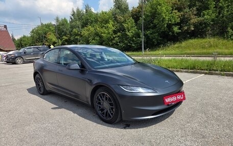 Tesla Model 3 I, 2024 год, 6 000 000 рублей, 3 фотография