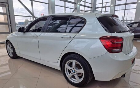 BMW 1 серия, 2011 год, 1 119 000 рублей, 7 фотография