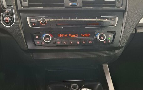 BMW 1 серия, 2011 год, 1 119 000 рублей, 18 фотография
