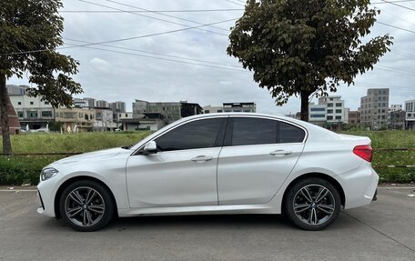 BMW 1 серия, 2023 год, 1 610 000 рублей, 7 фотография