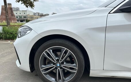 BMW 1 серия, 2023 год, 1 610 000 рублей, 8 фотография