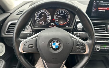 BMW 1 серия, 2023 год, 1 610 000 рублей, 13 фотография