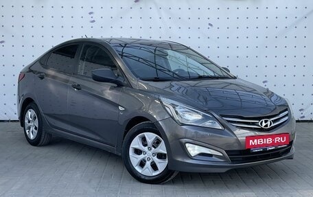 Hyundai Solaris II рестайлинг, 2014 год, 945 000 рублей, 2 фотография