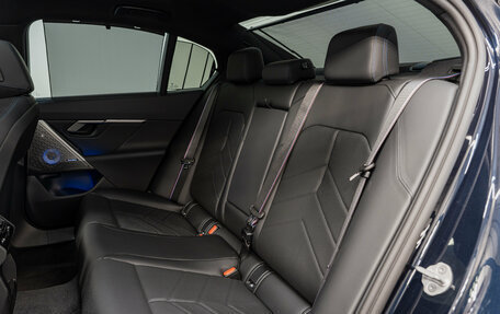 BMW 5 серия, 2025 год, 9 449 000 рублей, 22 фотография