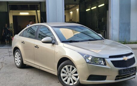 Chevrolet Cruze II, 2011 год, 649 000 рублей, 1 фотография
