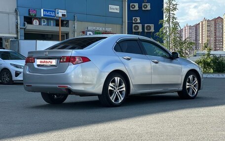 Honda Accord VIII рестайлинг, 2011 год, 1 050 000 рублей, 4 фотография