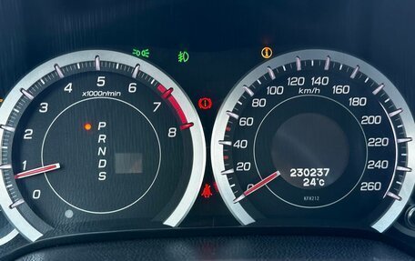 Honda Accord VIII рестайлинг, 2011 год, 1 050 000 рублей, 19 фотография