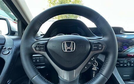 Honda Accord VIII рестайлинг, 2011 год, 1 050 000 рублей, 16 фотография
