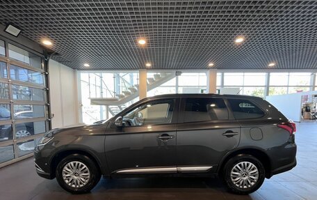Mitsubishi Outlander III рестайлинг 3, 2016 год, 2 030 000 рублей, 6 фотография