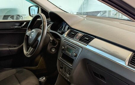 Skoda Rapid I, 2014 год, 1 037 000 рублей, 8 фотография