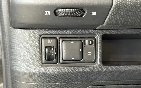 Nissan Micra III, 2008 год, 687 000 рублей, 8 фотография