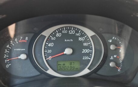 Hyundai Tucson III, 2005 год, 669 000 рублей, 12 фотография