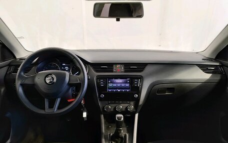 Skoda Octavia, 2017 год, 1 279 000 рублей, 8 фотография