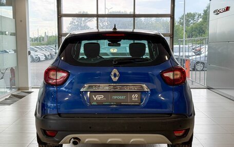 Renault Kaptur I рестайлинг, 2021 год, 1 427 000 рублей, 2 фотография