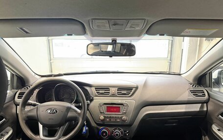 KIA Rio III рестайлинг, 2013 год, 800 000 рублей, 12 фотография