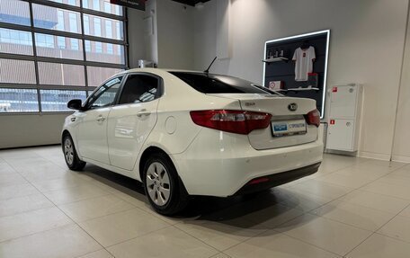 KIA Rio III рестайлинг, 2013 год, 800 000 рублей, 6 фотография