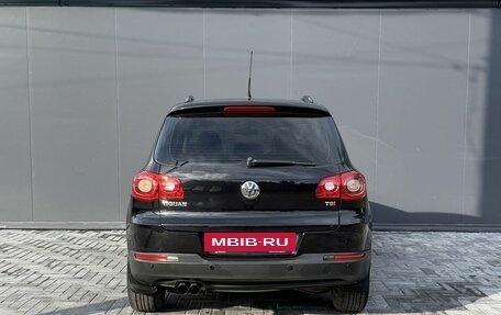 Volkswagen Tiguan I, 2010 год, 1 075 000 рублей, 4 фотография