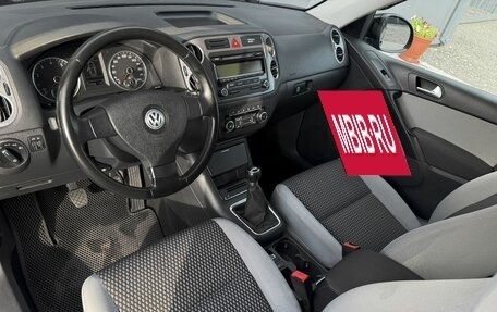 Volkswagen Tiguan I, 2010 год, 1 075 000 рублей, 8 фотография