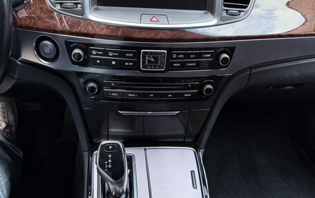 Hyundai Equus II, 2015 год, 1 890 000 рублей, 16 фотография