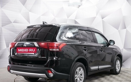 Mitsubishi Outlander III рестайлинг 3, 2018 год, 1 921 000 рублей, 5 фотография
