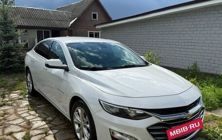 Chevrolet Malibu IX, 2020 год, 2 200 000 рублей, 5 фотография