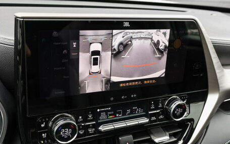 Toyota Highlander, 2025 год, 5 149 000 рублей, 23 фотография