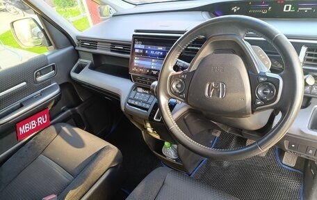 Honda Stepwgn IV, 2019 год, 2 500 000 рублей, 6 фотография