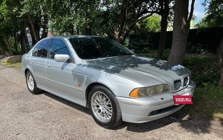 BMW 5 серия, 1998 год, 670 000 рублей, 8 фотография