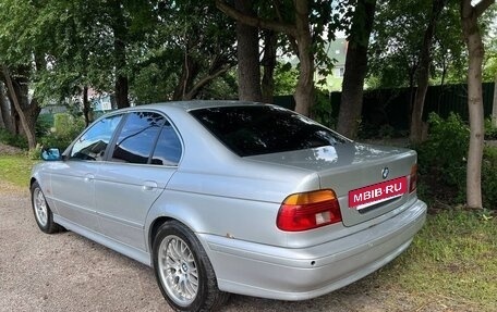 BMW 5 серия, 1998 год, 670 000 рублей, 3 фотография