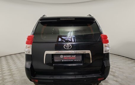 Toyota Land Cruiser Prado 150 рестайлинг 2, 2010 год, 2 399 000 рублей, 6 фотография