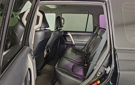 Toyota Land Cruiser Prado 150 рестайлинг 2, 2010 год, 2 399 000 рублей, 11 фотография