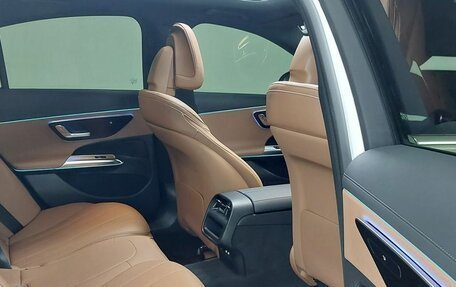 Mercedes-Benz E-Класс, 2025 год, 5 700 000 рублей, 10 фотография