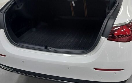 Mercedes-Benz E-Класс, 2025 год, 5 700 000 рублей, 11 фотография