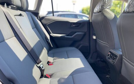 Toyota RAV4, 2026 год, 3 950 000 рублей, 29 фотография