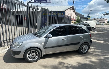 KIA Rio II, 2005 год, 330 000 рублей, 1 фотография