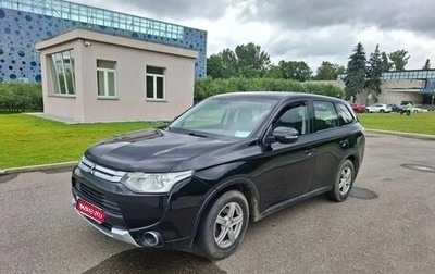 Mitsubishi Outlander III рестайлинг 3, 2014 год, 1 100 000 рублей, 1 фотография