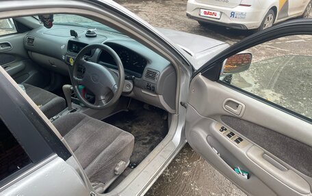 Toyota Sprinter VIII (E110), 2000 год, 350 000 рублей, 4 фотография