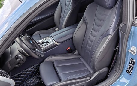 BMW 8 серия, 2021 год, 10 500 000 рублей, 16 фотография