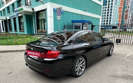 BMW 5 серия, 2013 год, 1 600 000 рублей, 2 фотография