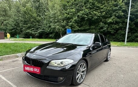 BMW 5 серия, 2013 год, 1 600 000 рублей, 12 фотография