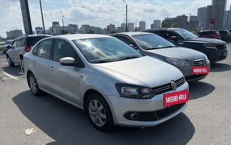 Volkswagen Polo VI (EU Market), 2012 год, 825 000 рублей, 2 фотография